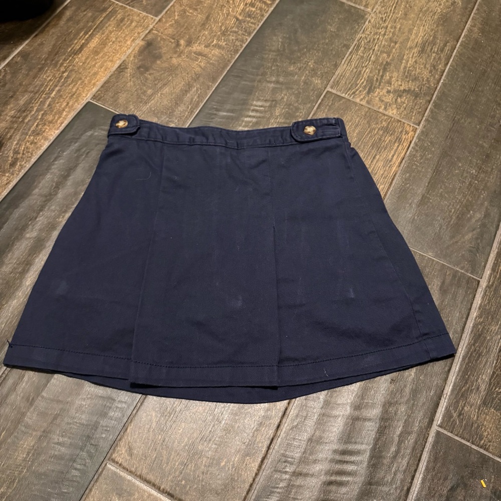 EUC Old Navy Pleated Skort